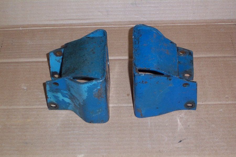 Attached picture Motor mounts BB truck 64-71.jpg
